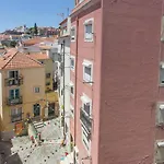 Spacious Alfama Duplex, By TimeCooler