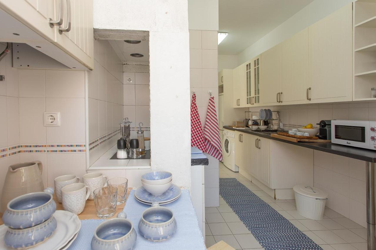 Spacious Alfama Duplex, By Timecooler * Lisboa