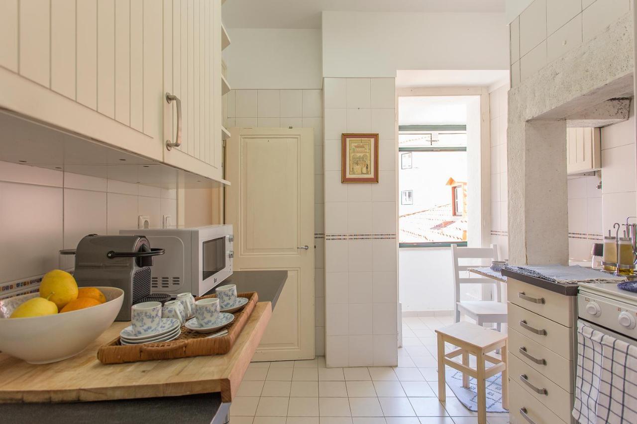 Spacious Alfama Duplex, By Timecooler Appartement